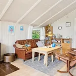 Alrun - 150m From The Sea By Interhome *