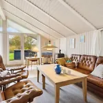 Holiday home Alrun - 150m From The Sea By Interhome